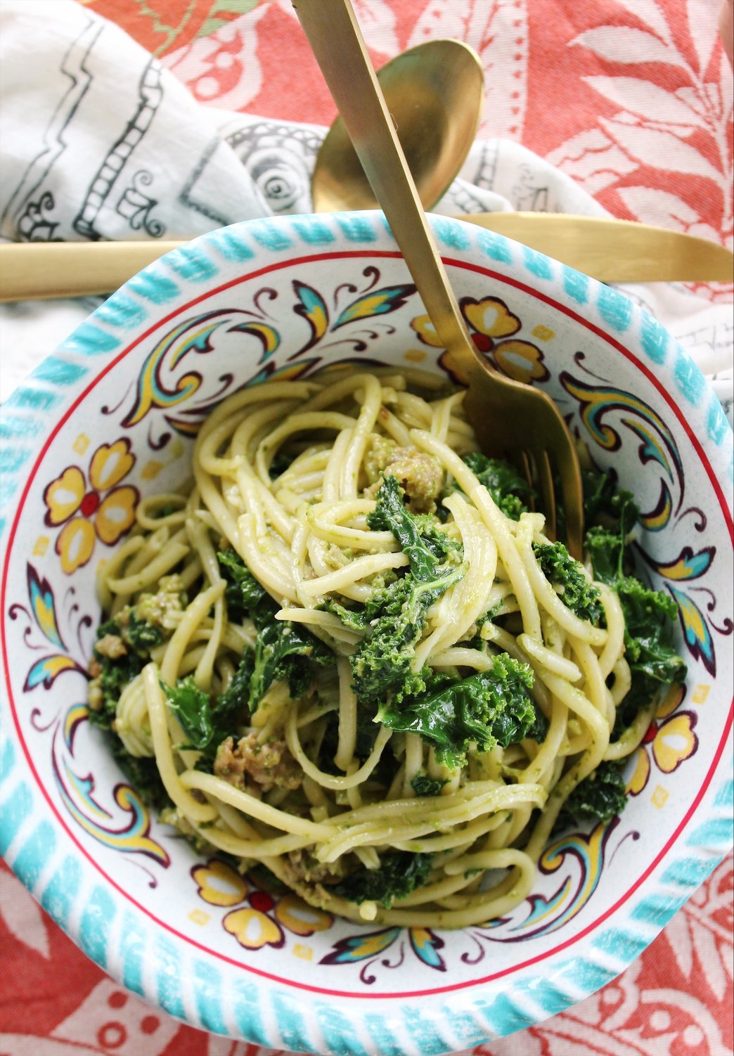 Super Speedy Kale and Sausage Pesto Pasta